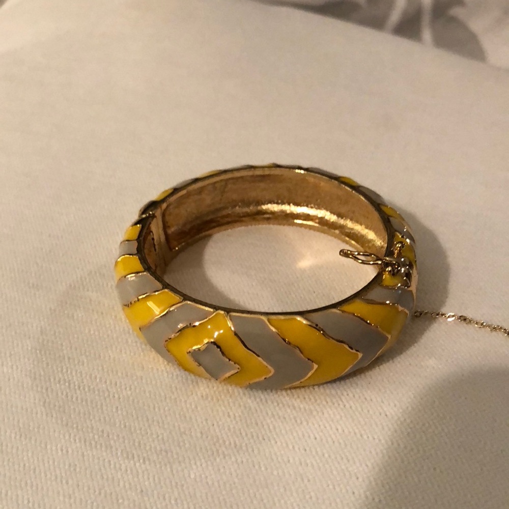 J. Crew enamel bracelet with clasp closure